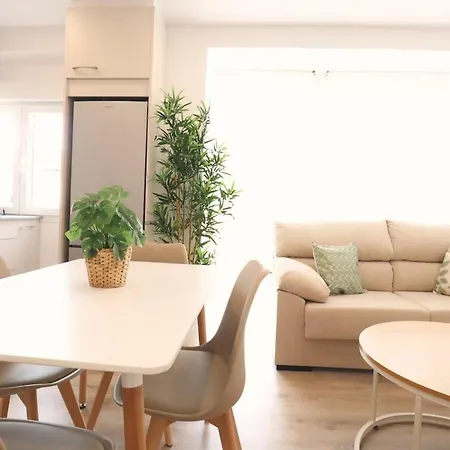 Notel Club - Encantador Pinares Appartement *